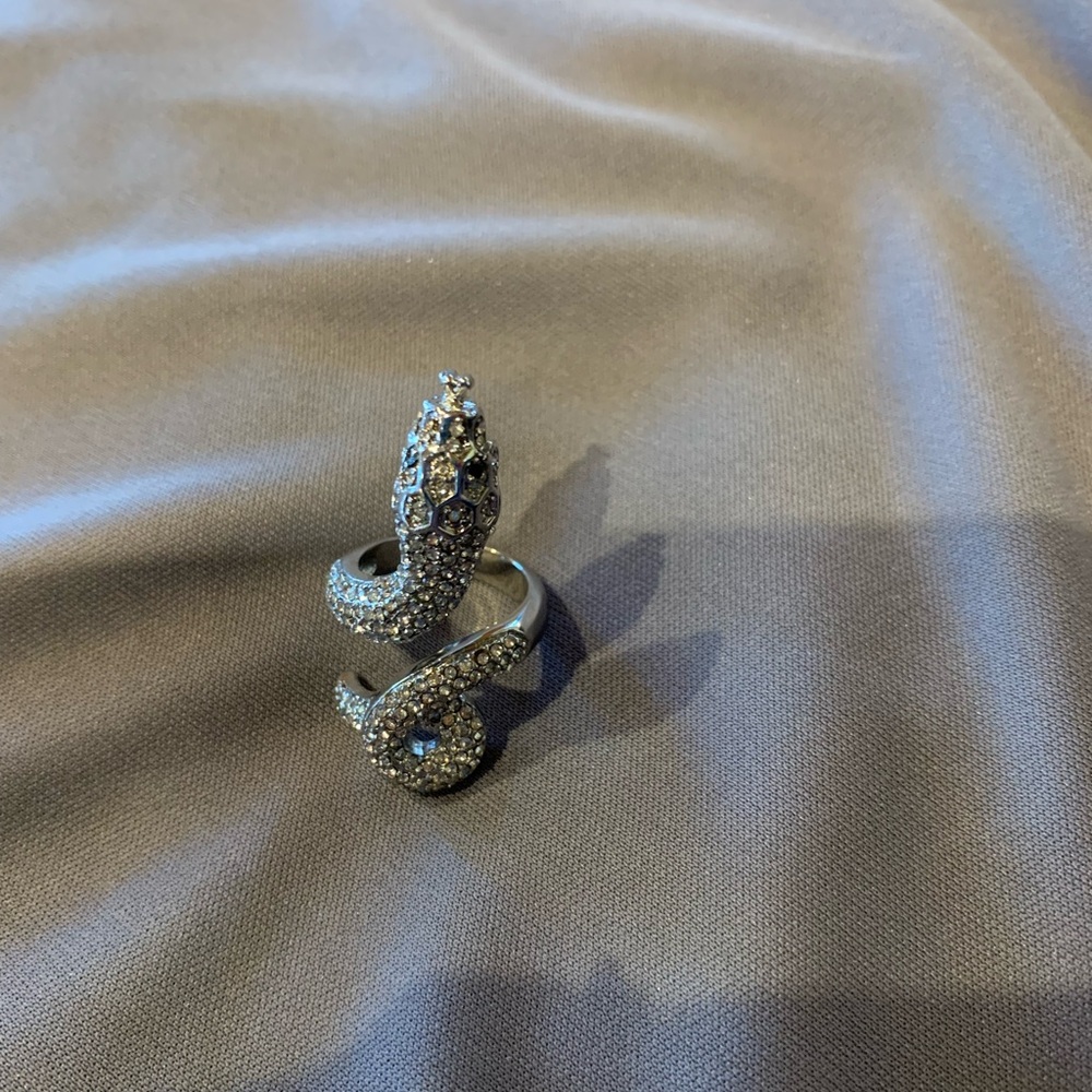 Serpent Ring. Size 7 by Park Lane Jewelry